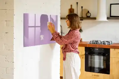 Magnetická kreslící tabule v liliové barvě