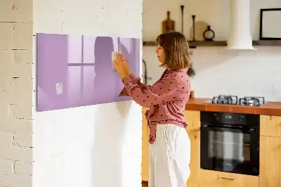 Magnetická kreslící tabule v liliové barvě