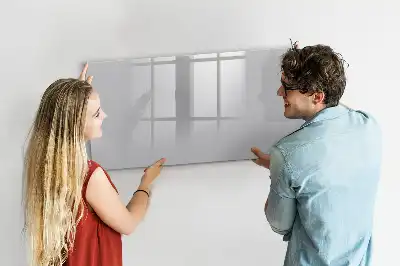 Magnetická popisovatelná tabule ve světle šedé barvě