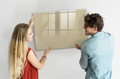 Magnetická kreslící tabule v béžové barvě