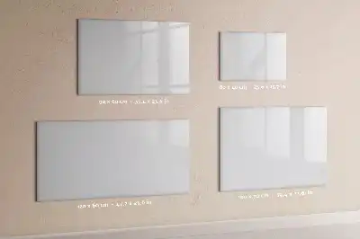 Magnetická kreslící tabule ve světle bílé barvě