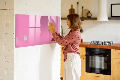 Magnetická kreslící tabule v růžové barvě