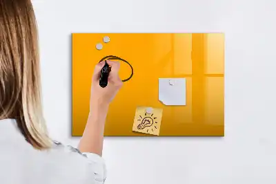 Magnetická kreslící tabule v zlatožluté barvě