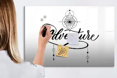 Popisovatelná magnetická tabule s motivem dobrodružství
