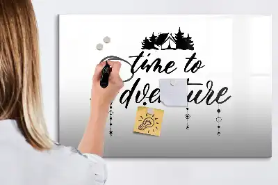 Magnetická kreslící tabule v designu Čas na dobrodružství