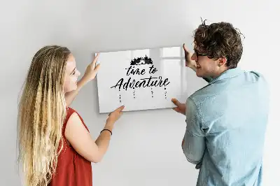 Magnetická kreslící tabule v designu Čas na dobrodružství