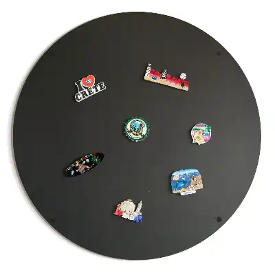 Magnetická tabule kulatá v černé barvě