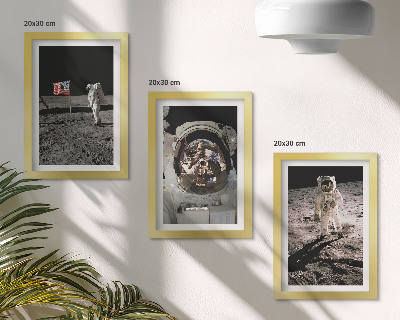 Sada tří obrazů Fotografie přistání astronautů na Měsíci