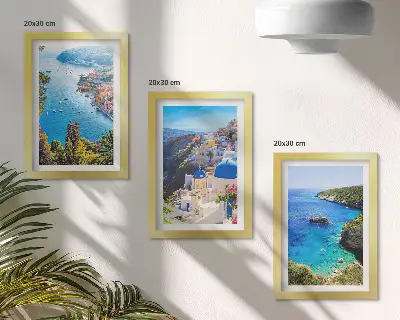 Sada obrazů na zeď s výhledem na řecké pobřeží a město Santorini Oia