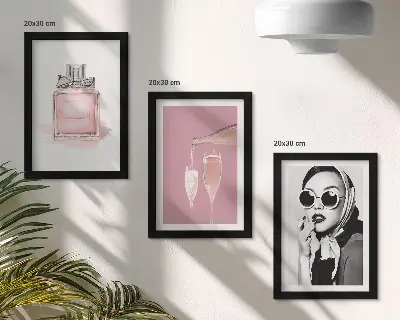 Sada obrazů na zeď stylové dámské doplňky v růžových odstínech