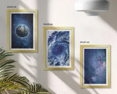 Vícedílný obraz v rámu země ve vesmíru s bouří a galaxií hvězd