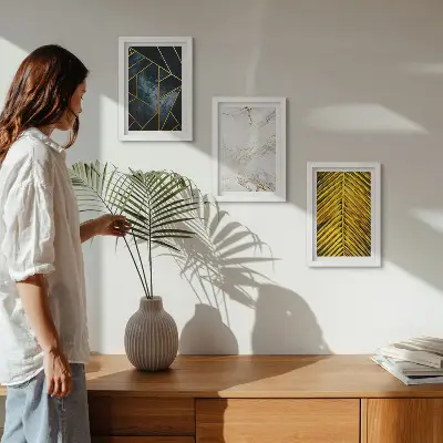Sada obrazů na zeď s moderními geometrickými vzory a přírodními rostlinnými motivy