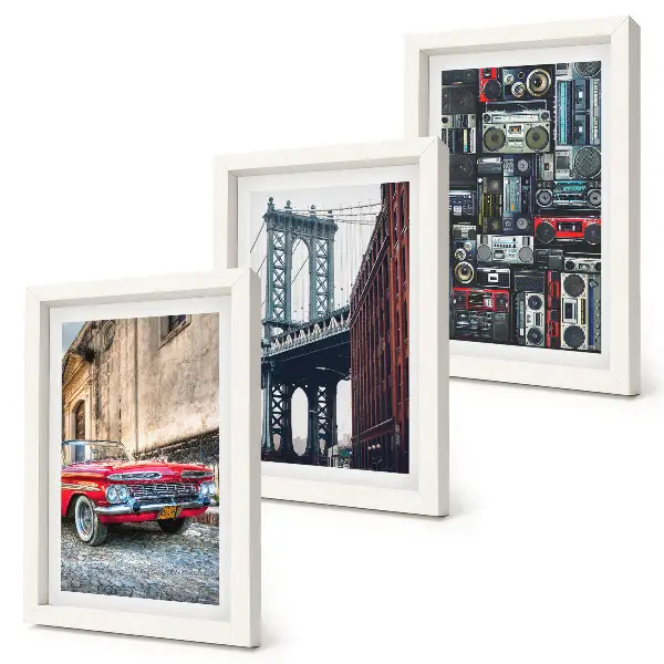 Sada tří obrazů staré auto na ulici poblíž Brooklynského mostu a retro audio zařízení