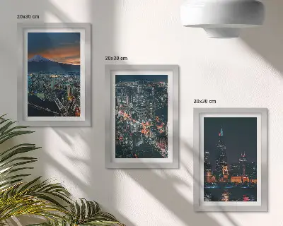 Sada tří obrazů výhled na noční město s mrakodrapy
