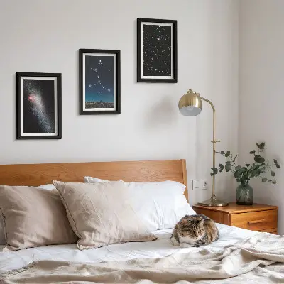 Sada tří obrazů pohled na vesmír v souhvězdí Panny a galaxii