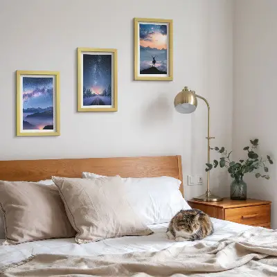 Sada obrazů na zeď noční obloha s horami, krajinou v mlze a jeleny