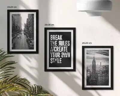 Sada tří obrazů městské ulice v černé a bílé s inspirativním nápisem