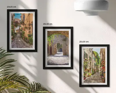 Sada obrazů na zeď italské ulice s květinami a krajinářskou architekturou