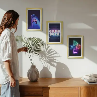 Sada obrazů na zeď s motivy gamepadů s ikonami Game Over