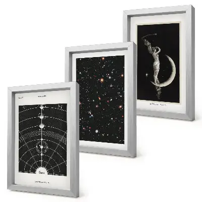 Sluneční soustava a galaxie s postavou na Měsíci sada tří obrazů
