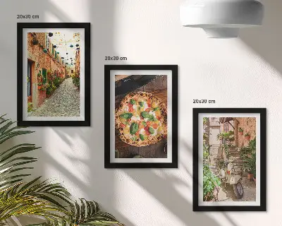 Sada tří obrazů okouzlující uličky s rostlinami a italskou pizzou
