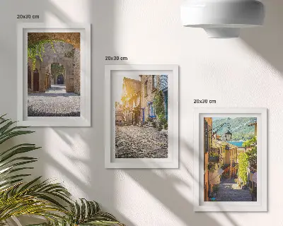 Sada obrazů na zeď okouzlující uličky s kamennými budovami a branami