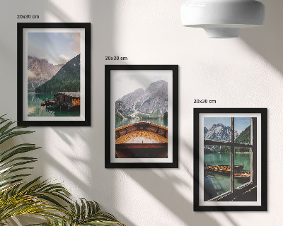 Sada obrazů na zeď Horské jezero s lodí a dřevěnými domy