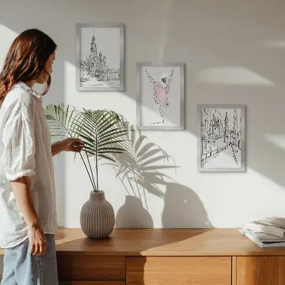 Sada tří obrazů stylové baletky a architektura