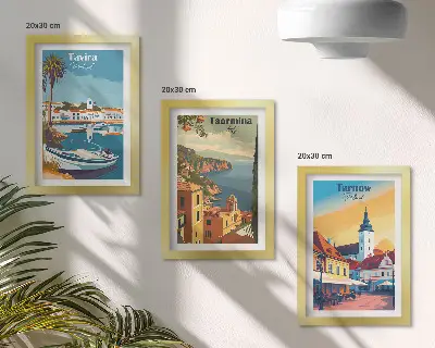 Sada tří obrazů s výhledy na pobřežní města a jejich architekturu