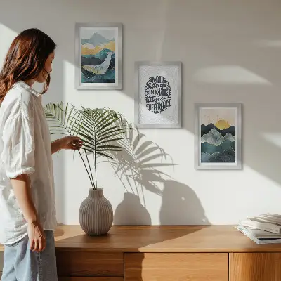 Sada tří obrazů abstraktní horské krajiny s inspirativním nápisem