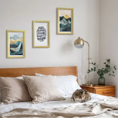 Sada tří obrazů abstraktní horské krajiny s inspirativním nápisem