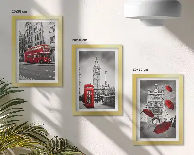 Sada tří obrazů s motivem červených akcentů a slavných londýnských budov