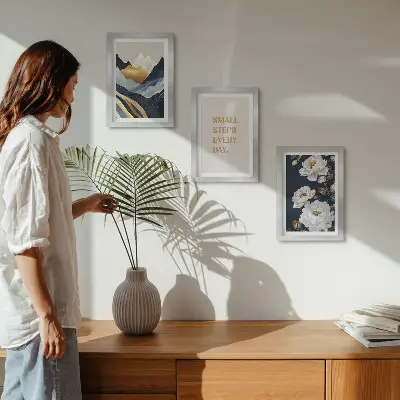 Vícedílný obraz v rámu abstraktní horské květiny s inspirativním nápisem