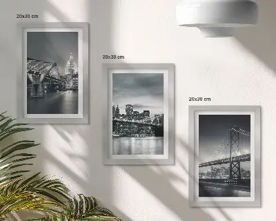 Vícedílný obraz v rámu mosty a městská architektura v odstínech šedé