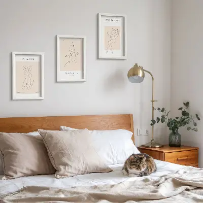 Sada obrazů na zeď s minimalistickými plakáty se siluetami žen