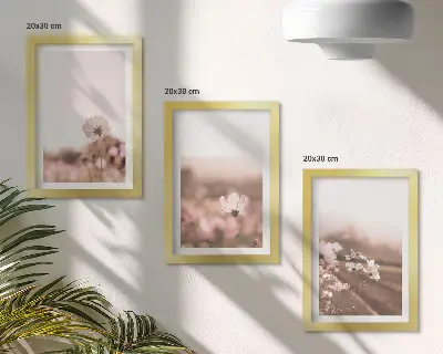 Sada obrazů na zeď luční květiny na louce v létě s romantickou krajinou