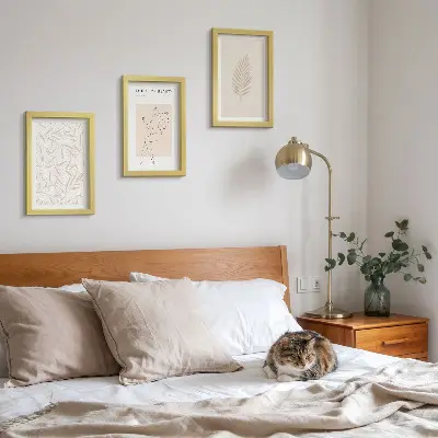 Sada obrazů na zeď s minimalistickými botanickými motivy