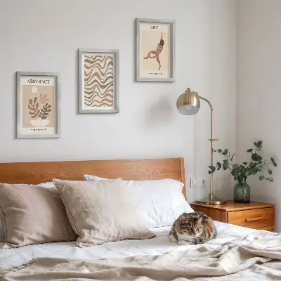 Vícedílný obraz v rámu s motivem abstraktních tvarů a vzorů v boho stylu