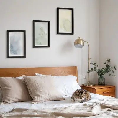 Sada tří obrazů pastelové akvarelové barvy na plátěné textuře