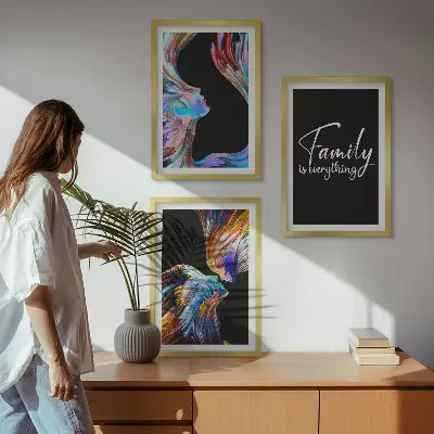 Sada obrazů do obývacího pokoje barevné portréty s motivem rodiny
