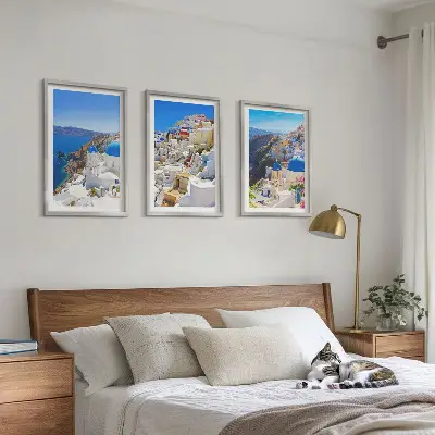 Kompozice obrazů na stěnu s motivem krajinné architektury Oia na Santorini