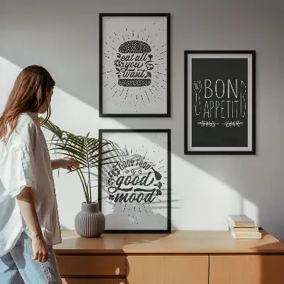 Kompozice obrazů na stěnu s grafikou potravin a kulinářskými slogany