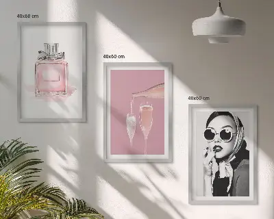 Sada obrazů do obývacího pokoje ve stylu růžových doplňků