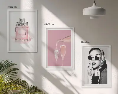 Sada obrazů do obývacího pokoje ve stylu růžových doplňků