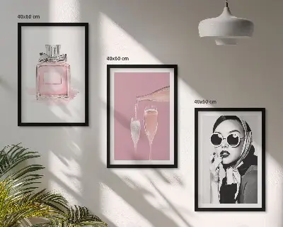 Sada obrazů do obývacího pokoje ve stylu růžových doplňků