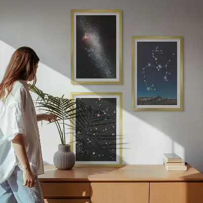 Sada obrazů do obývacího pokoje galaxie se souhvězdím Střelce ve vesmíru