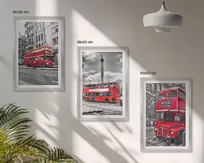 Sada 3 obrazů červené londýnské autobusy