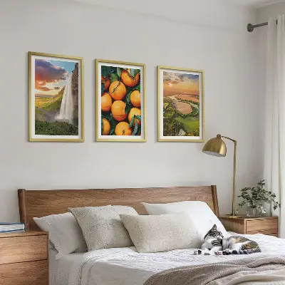 Sada obrazů do obývacího pokoje vodopád a oranžové hory