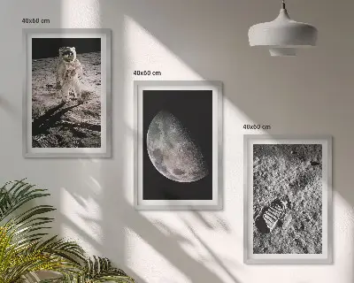 Kompozice obrazů na stěnu fotografie astronauta z Měsíce