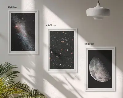 Kompozice obrazů na stěnu s motivem vesmírných galaxií, hvězd a měsíce